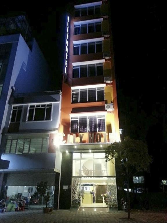 Elly Hotel Hanoi Exterior photo
