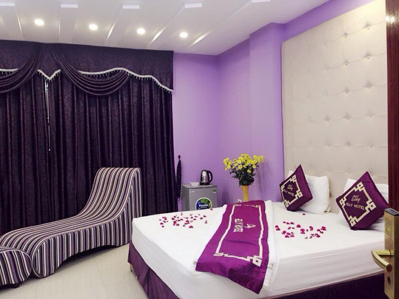 Elly Hotel Hanoi Exterior photo